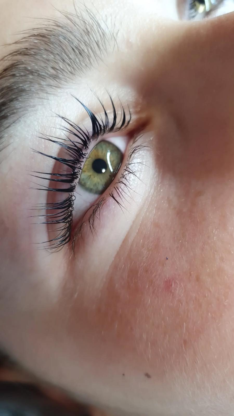 Deluxe Beauty by Kostana in Enger (7)
