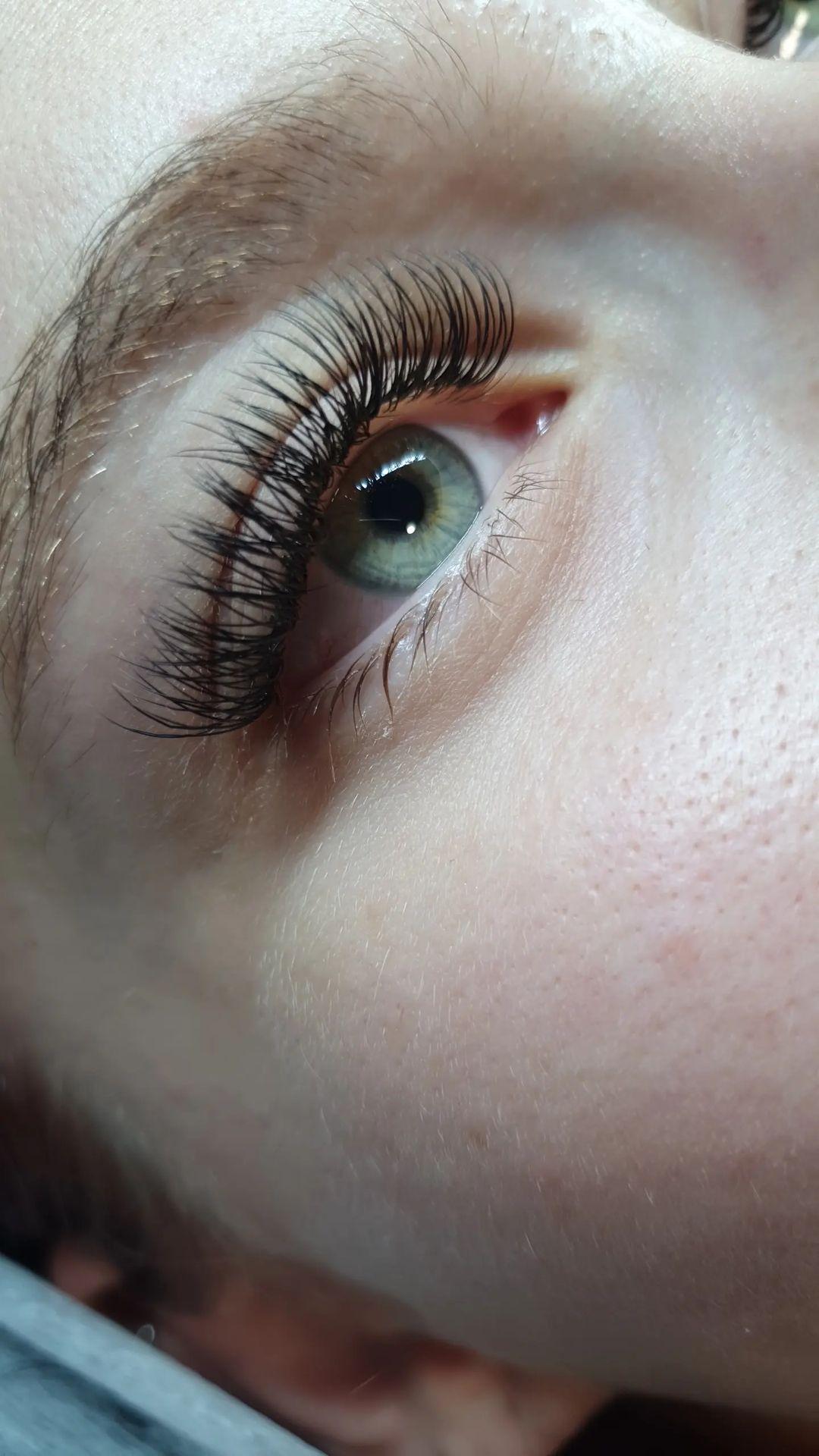 Wimpern2D2